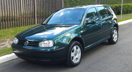 VOLKSWAGEN GOLF 1.6 MI PLUS 8V GASOLINA 4P MANUAL